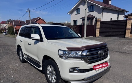 Toyota Land Cruiser 200, 2016 год, 7 100 000 рублей, 4 фотография