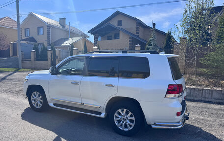 Toyota Land Cruiser 200, 2016 год, 7 100 000 рублей, 8 фотография