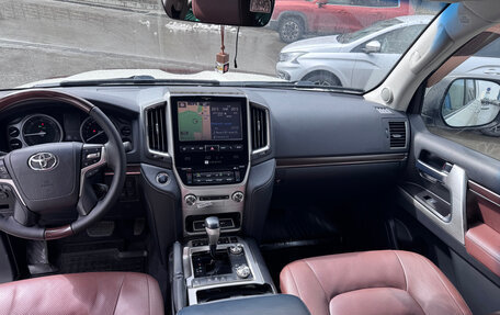Toyota Land Cruiser 200, 2016 год, 7 100 000 рублей, 20 фотография