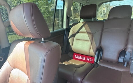 Toyota Land Cruiser 200, 2016 год, 7 100 000 рублей, 31 фотография