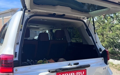 Toyota Land Cruiser 200, 2016 год, 7 100 000 рублей, 30 фотография