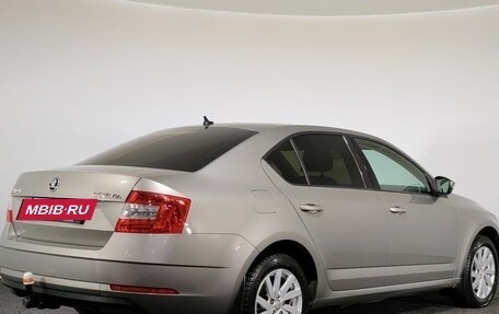 Skoda Octavia, 2018 год, 1 470 000 рублей, 5 фотография