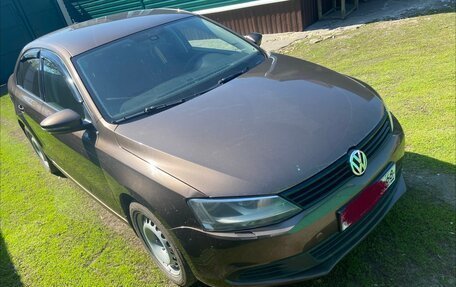 Volkswagen Jetta VI, 2012 год, 1 060 000 рублей, 6 фотография