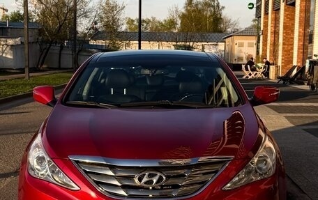 Hyundai Sonata VI, 2012 год, 1 100 000 рублей, 5 фотография