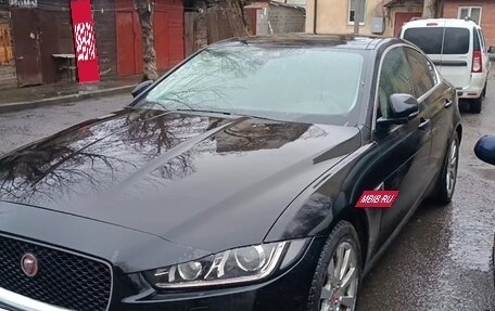 Jaguar XE I рестайлинг, 2015 год, 2 190 000 рублей, 4 фотография