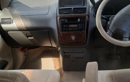 Toyota Gaia, 2000 год, 515 000 рублей, 6 фотография