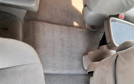 Toyota Gaia, 2000 год, 515 000 рублей, 8 фотография