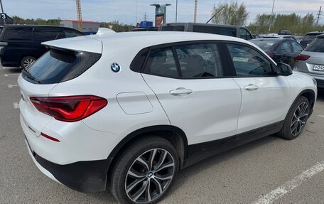 BMW X2, 2018 год, 2 500 000 рублей, 4 фотография