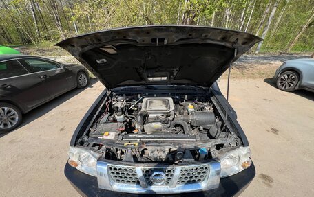 Nissan NP300, 2008 год, 890 000 рублей, 7 фотография