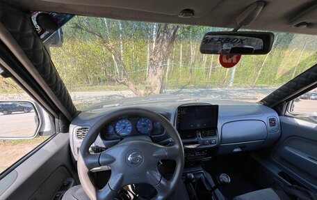 Nissan NP300, 2008 год, 890 000 рублей, 5 фотография