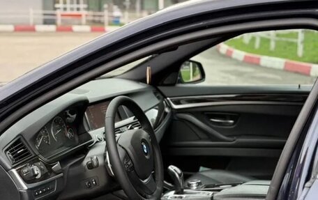 BMW 5 серия, 2016 год, 2 300 000 рублей, 14 фотография