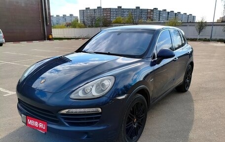Porsche Cayenne III, 2013 год, 2 390 000 рублей, 3 фотография