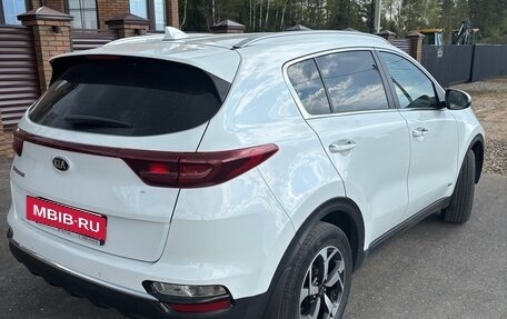 KIA Sportage IV рестайлинг, 2020 год, 2 450 000 рублей, 4 фотография