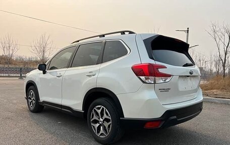 Subaru Forester, 2022 год, 3 000 000 рублей, 4 фотография