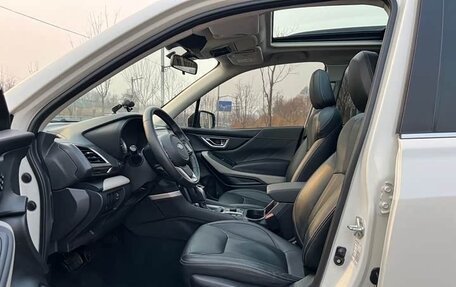 Subaru Forester, 2022 год, 3 000 000 рублей, 7 фотография
