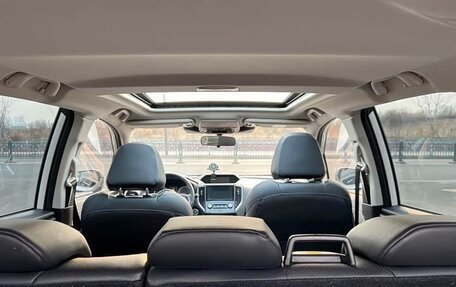 Subaru Forester, 2022 год, 3 000 000 рублей, 18 фотография