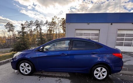 Hyundai Solaris II рестайлинг, 2011 год, 650 000 рублей, 10 фотография