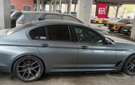BMW 5 серия, 2017 год, 2 423 100 рублей, 2 фотография