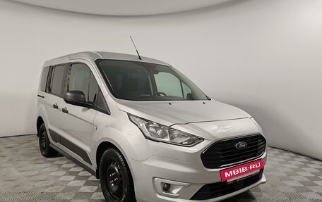 Ford Tourneo Connect II рестайлинг, 2019 год, 1 699 000 рублей, 3 фотография