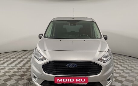 Ford Tourneo Connect II рестайлинг, 2019 год, 1 699 000 рублей, 2 фотография
