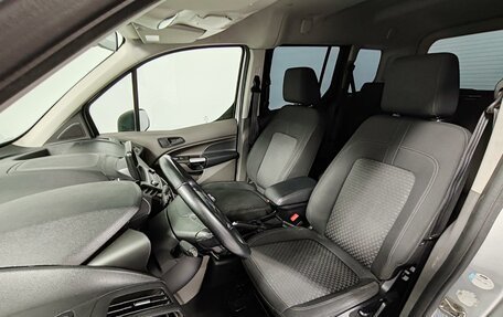 Ford Tourneo Connect II рестайлинг, 2019 год, 1 699 000 рублей, 19 фотография