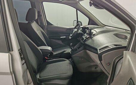 Ford Tourneo Connect II рестайлинг, 2019 год, 1 699 000 рублей, 22 фотография