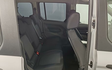Ford Tourneo Connect II рестайлинг, 2019 год, 1 699 000 рублей, 23 фотография