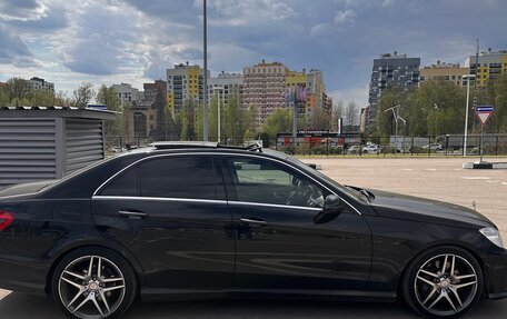 Mercedes-Benz E-Класс, 2012 год, 1 870 000 рублей, 8 фотография