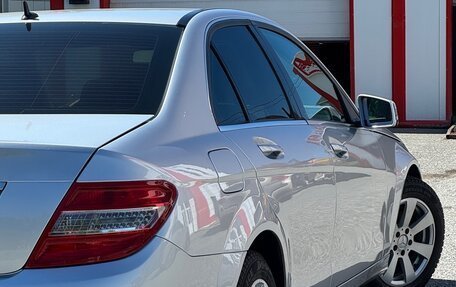 Mercedes-Benz C-Класс, 2010 год, 1 050 000 рублей, 2 фотография