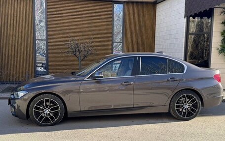 BMW 3 серия, 2012 год, 2 300 000 рублей, 2 фотография