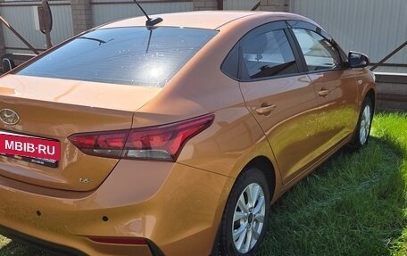 Hyundai Solaris II рестайлинг, 2017 год, 1 150 000 рублей, 9 фотография