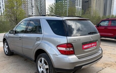 Mercedes-Benz M-Класс, 2006 год, 900 000 рублей, 2 фотография