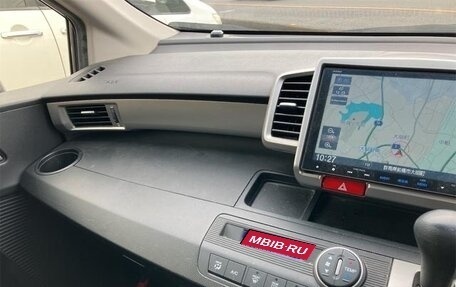 Honda Freed I, 2012 год, 766 000 рублей, 15 фотография