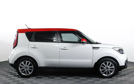 KIA Soul II рестайлинг, 2017 год, 1 789 000 рублей, 4 фотография