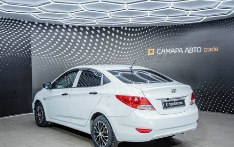 Hyundai Solaris II рестайлинг, 2013 год, 609 000 рублей, 5 фотография