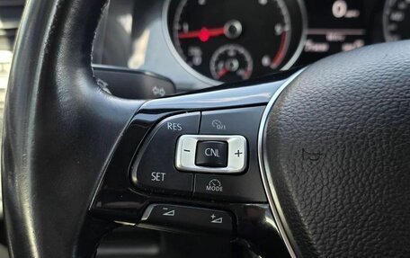 Volkswagen Golf VII, 2018 год, 1 330 000 рублей, 11 фотография