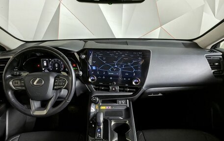 Lexus NX, 2021 год, 6 000 000 рублей, 13 фотография