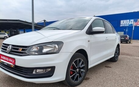 Volkswagen Polo VI (EU Market), 2015 год, 895 000 рублей, 7 фотография