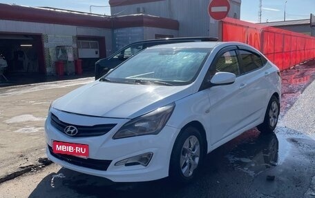 Hyundai Solaris II рестайлинг, 2014 год, 450 000 рублей, 1 фотография