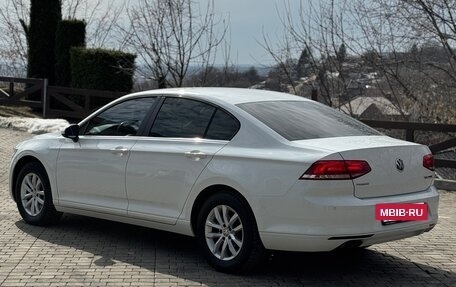 Volkswagen Passat B8 рестайлинг, 2015 год, 2 070 000 рублей, 6 фотография