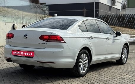 Volkswagen Passat B8 рестайлинг, 2015 год, 2 070 000 рублей, 11 фотография