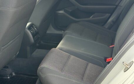 Volkswagen Passat B8 рестайлинг, 2015 год, 2 070 000 рублей, 26 фотография