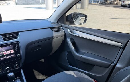 Skoda Octavia, 2017 год, 1 750 000 рублей, 11 фотография