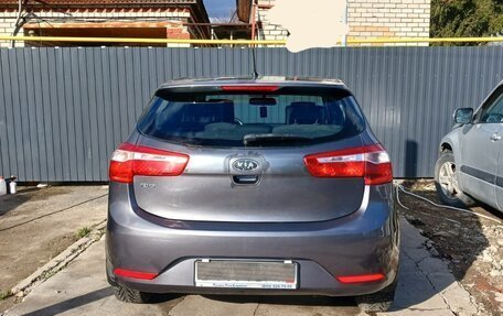 KIA Rio III рестайлинг, 2012 год, 385 000 рублей, 2 фотография