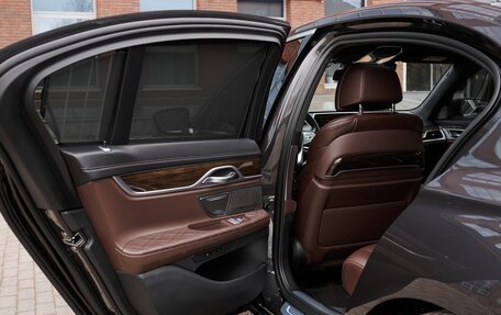 BMW 7 серия, 2019 год, 8 500 000 рублей, 18 фотография