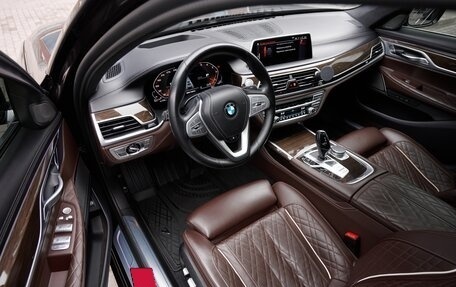 BMW 7 серия, 2019 год, 8 500 000 рублей, 13 фотография