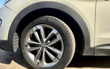 Hyundai Santa Fe III рестайлинг, 2013 год, 2 380 000 рублей, 11 фотография