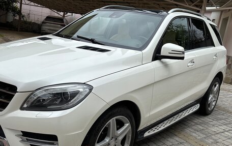 Mercedes-Benz M-Класс, 2013 год, 3 200 000 рублей, 8 фотография