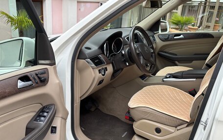 Mercedes-Benz M-Класс, 2013 год, 3 200 000 рублей, 4 фотография