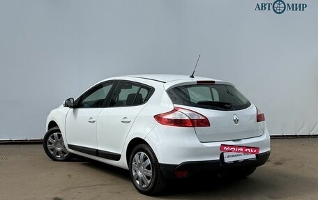 Renault Megane III, 2013 год, 650 000 рублей, 7 фотография